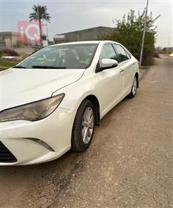 تۆیۆتا کامری